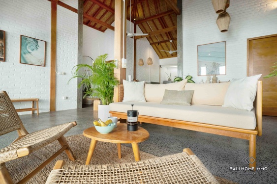 Image 6 from Newly renovated 3 bedroom villa with Joglo style for sale leasehold in pererenan beachside