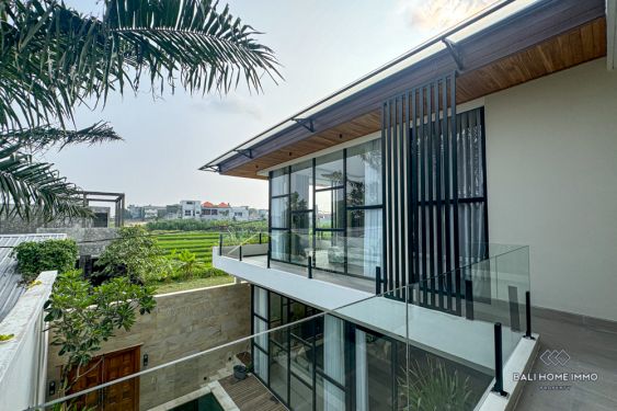 Image 4 from Brand New 3 Bedroom Villa with Ricefield View for Sale in Bali Kerobokan