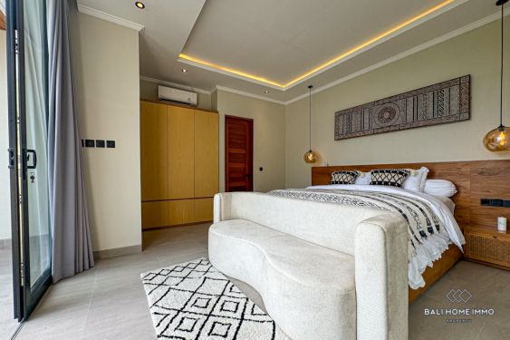 Image 13 from Brand New 3 Bedroom Villa with Ricefield View for Sale in Bali Kerobokan