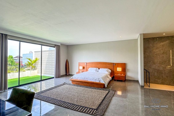 Image 12 from Brand new 3 Bedrooms villa for rentals in Bali Seminyak residential side