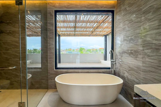 Image 17 from Villa 3 Kamar Baru Dijual Hak Milik di Bali Canggu - Pantai Nelayan