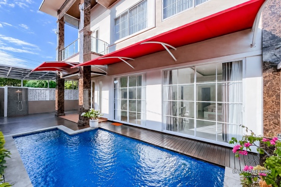 BRAND NEW 3 BEDROOMS VILLA FOR YEARLY RENTAL IN NUSA DUA