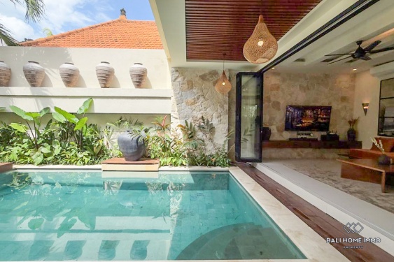 Image 2 from Brand new 3 Bedrooms villa with rooftop for sale in Bali Canggu berawa