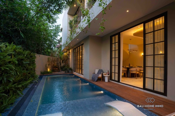 Brand new 4 Bedroom Modern Villa for sale leasehold in Padonan