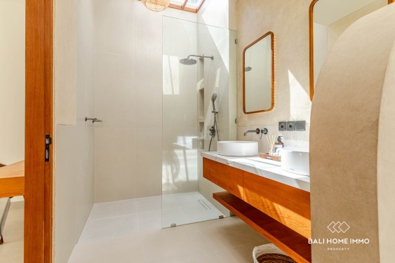 Image 18 from Villa familiale tropicale neuve de 4 chambres à louer et à vendre à Umalas