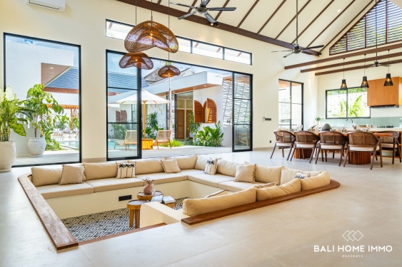 Image 2 from Villa Keluarga Tropis Baru dengan 4 Kamar untuk Dijual dan Disewakan di Umalas