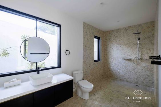 Image 10 from Vila 4 Kamar  Baru untuk Disewa di Seminyak