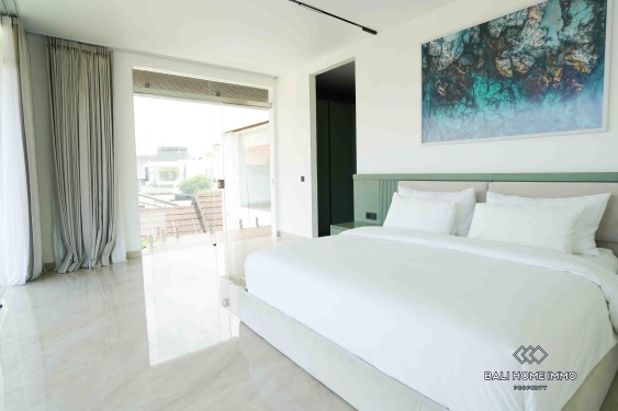 Image 17 from Villa neuve de 5 chambres à vendre et à louer près de Berawa, Bali