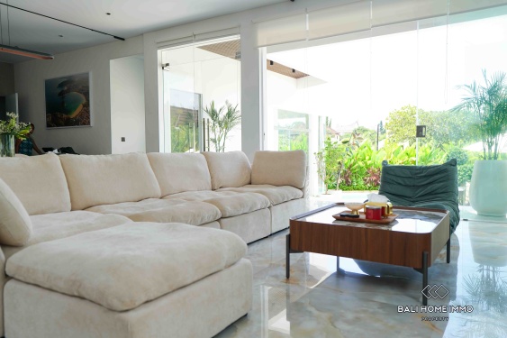 Image 2 from Brand new 4 Bedroom Villa for Sale and Rent near Berawa Bali