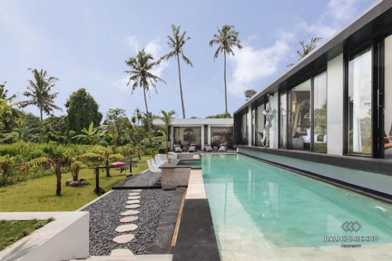 Image 1 from Dijual villa modern 4 kamar dengan taman luas di Bali Ubud