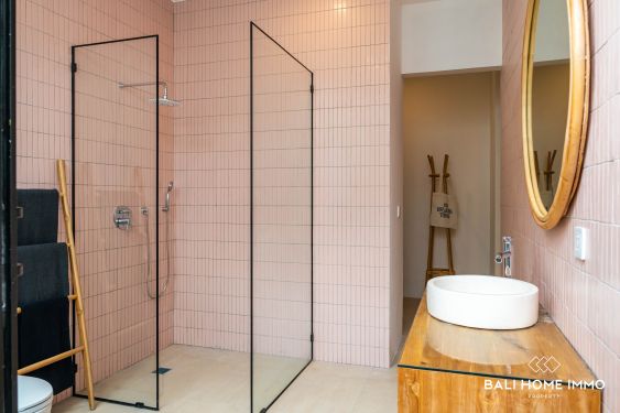 Image 17 from Dijual Hak Sewa Villa Baru 4 Kamar Tidur di Pusat Seminyak