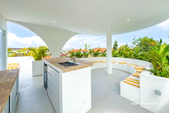 Image 19 from Dijual Hak Sewa Villa Baru 4 Kamar Tidur di Pusat Seminyak