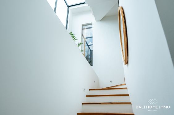 Image 8 from Dijual Hak Sewa Villa Baru 4 Kamar Tidur di Pusat Seminyak