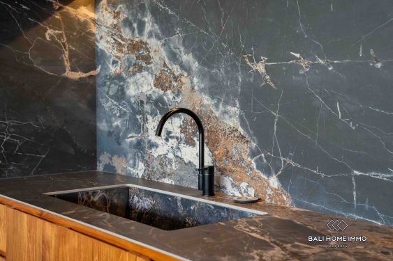 Image 11 from Vila 4 Kamar Baru dijual dan disewakan di Bali Pererenan Tumbak Bayuh