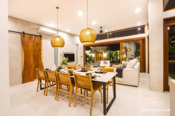 Image 5 from Brand new 4 Bedroom Villa with ocean view for Sale and Rent in Cemagi