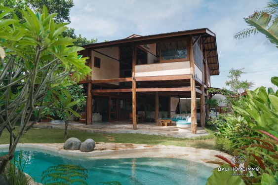 Villa neuve de 4 chambres avec vue sur l'océan à vendre et à louer à Ketewel
