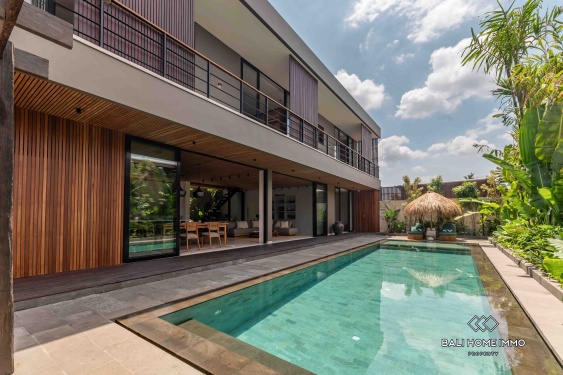 Image 1 from Brand New 4 Bedrooms villa for sale leasehold in Bali - Canggu - Residential side