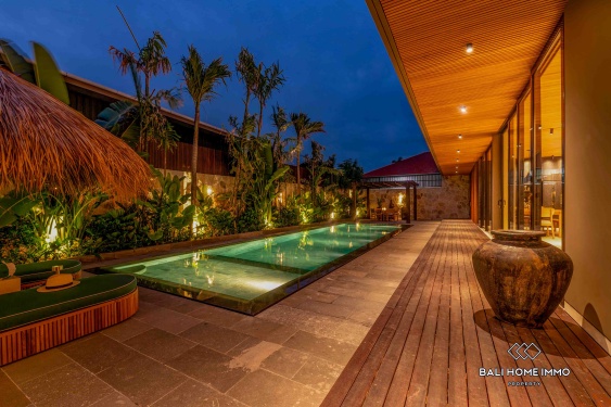 Image 3 from Brand New 4 Bedrooms villa for sale leasehold in Bali - Canggu - Residential side