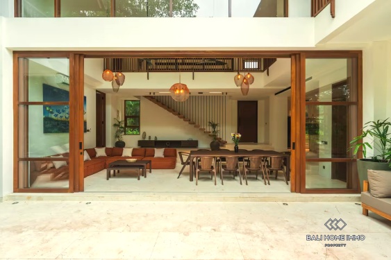 Image 3 from Brand new 5 Bedroom Luxury Villa For Sale and rent in Nyanyi