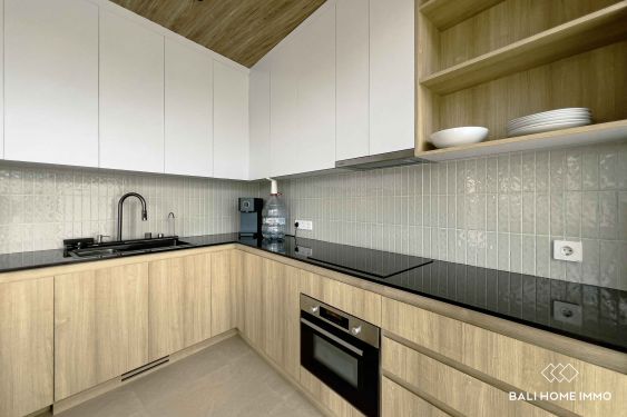 Image 7 from Villa moderne neuve de 5 chambres à vendre en pleine propriété à Tumbak Bayuh