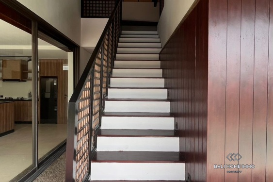 Image 3 from Villa moderne flambant neuve de 5 chambres à vendre à Batu Mejan Canggu