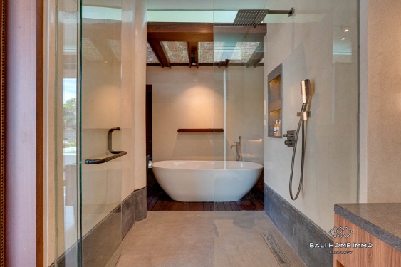Image 17 from Villa moderne flambant neuve de 5 chambres à vendre à Batu Mejan Canggu