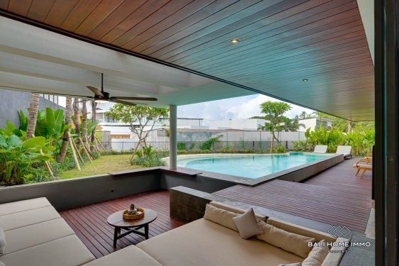 Image 3 from Villa moderne flambant neuve de 5 chambres à vendre à Batu Mejan Canggu