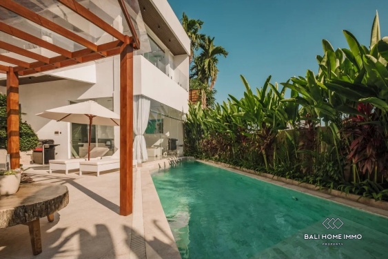 Disewakan Villa Baru 5 Kamar dekat Berawa Bali