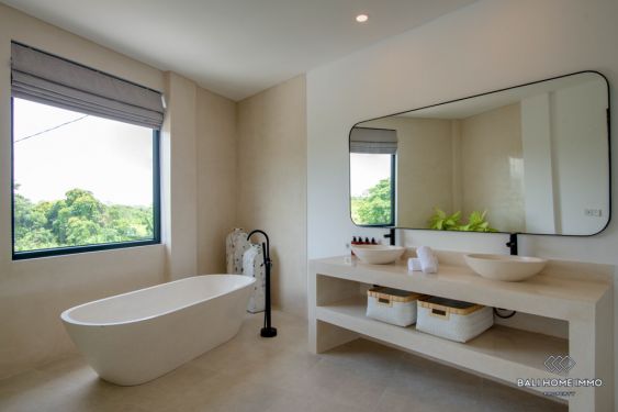 Image 19 from Brand New 5 Bedroom Villa for Sale Leasehold in Bali Canggu Residential Side