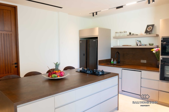 Image 6 from Brand new 6 Bedroom Luxury Villa For Sale and rent in Nyanyi