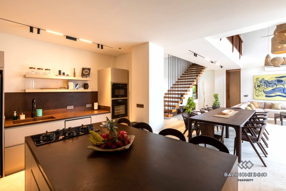 Image 6 from Brand new 6 Bedroom Luxury Villa For Sale and rent in Nyanyi