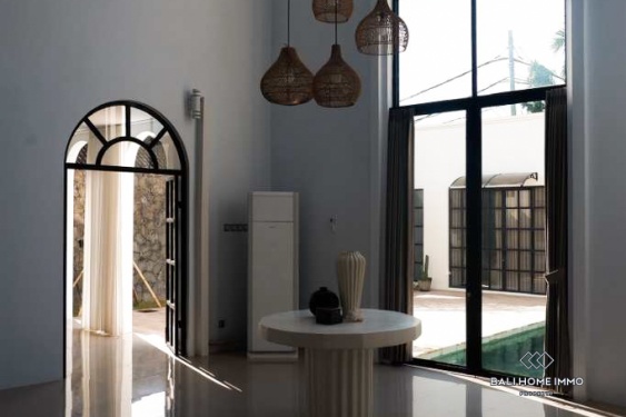 Image 3 from Villa méditerranéenne de luxe flambant neuve de 8 chambres à vendre en bail à Bali Tumbak Bayuh