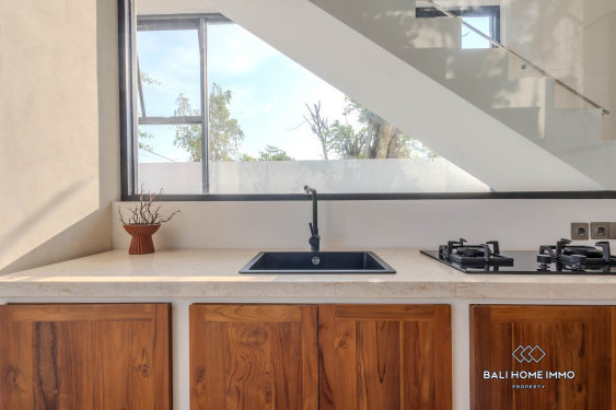 Image 13 from TOUT NEUF MAGNIFIQUE MAISON DE 3 CHAMBRES À VENDRE À ULUWATU PRÈS DE LA PLAGE DE KARMA KANDARA