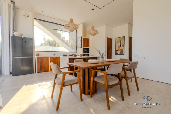 Image 9 from TOUT NEUF MAGNIFIQUE MAISON DE 3 CHAMBRES À VENDRE À ULUWATU PRÈS DE LA PLAGE DE KARMA KANDARA