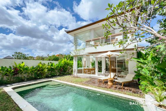Image 1 from BRAND NEW BEAUTIFUL 3 BEDROOMS VILLA FOR SALE LEASEHOLD IN BALI JIMBARAN