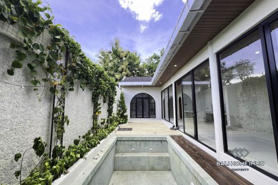 Image 1 from Dijual Vila 3 Kamar Tidur Baru yang Menawan di Jimbaran