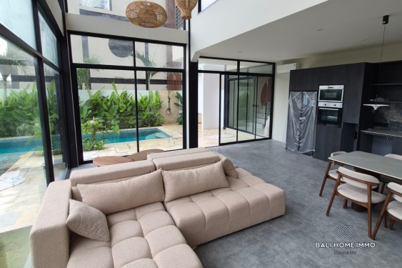 Image 1 from BRAND NEW CONTEMPORARY 4 BEDROOM VILLA FOR SALE LEASEHOLD IN LIMA BEACH BALI