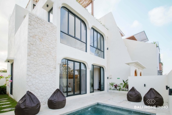 Villa neuve et exquise de 3 chambres avec vue sur l'océan à vendre à Ungasan