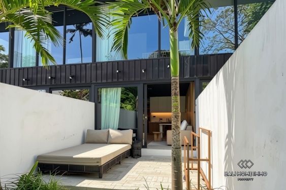 Villa loft flambant neuve avec vue sur la jungle à vendre à Canggu Babakan