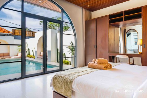 Image 17 from Vila baru dengan 3 Kamar Tidur Dijual di Seminyak