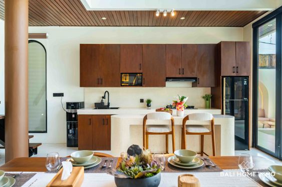 Image 11 from Vila baru dengan 3 Kamar Tidur Dijual di Seminyak
