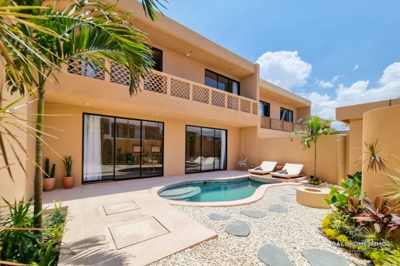 Villa moderne neuve de 2 chambres à louer à l'année à Bali, Tumbak Bayuh