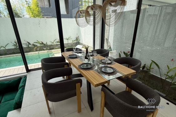 Image 4 from Villa modern baru dengan 3 kamar dijual dengan status hak sewa di Seminyak, Bali.