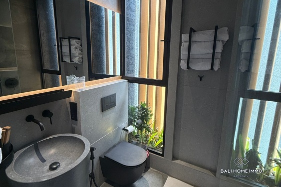 Image 13 from Villa modern baru dengan 3 kamar dijual dengan status hak sewa di Seminyak, Bali.