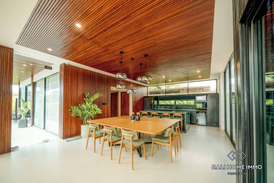 Image 6 from Disewakan Vila Mewah Baru 4 Kamar dekat Pantai Pererenan dan Echo Beach