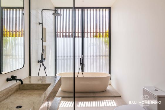 Image 15 from VILA 2 KAMAR BARU DENGAN SISTEM SATU GATED UNTUK DIJUAL DI BALI CANGGU