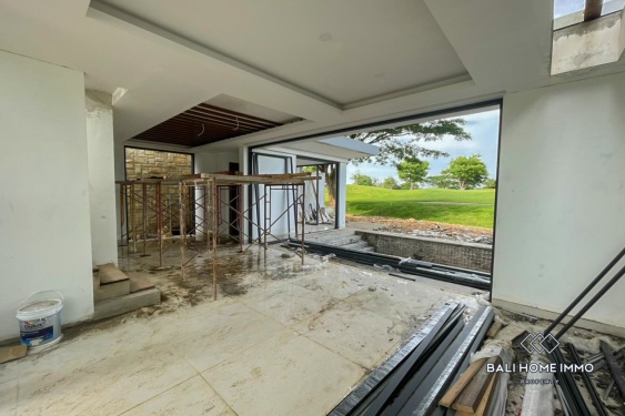 Image 7 from Villa Premium 3 Kamar Dijual di Bingin – Pemandangan Lapangan Golf, Perbukitan, dan Hutan