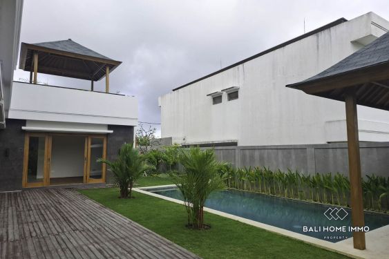 Image 5 from Brand New Spacious 4 Bedroom Ocean View Villa for Sale in Uluwatu