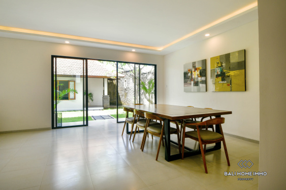 Image 8 from Brand New Spacious 5 Bedroom Ocean View Villa for Sale in Ungasan