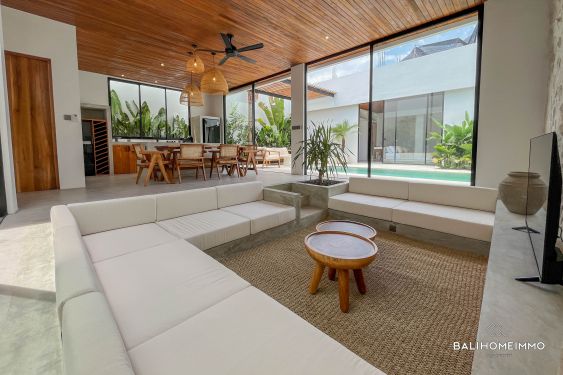 Image 3 from Superbe villa neuve de 2 chambres à vendre à Kerobokan Bali